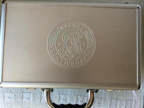 Vendo Smiht Wesson 952-2, 9mm Pb, por dejar modalidad Precisión, el arma está en Barcelona, Apenas he 52