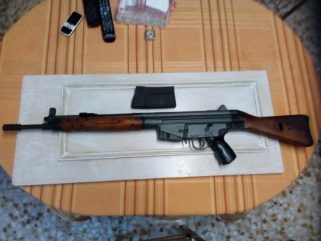 Vendo CETME-C, cal. 307 con funda.

Completamente nuevo, sólo estrenado una vez; la única que se usó. 02