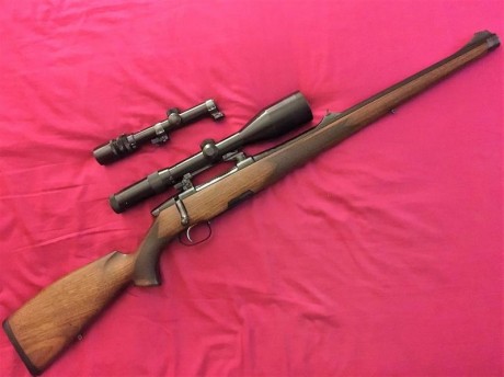 Hola
En venta un MANNLICHER STUTZEN  LUXUS  en 30,06 y 2 visores con 2 monturas Steyr-Mannlicher completas 00