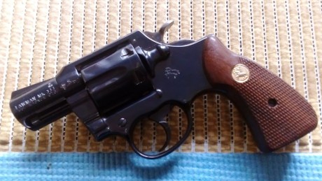 Buenos dias:
 Vendo este excelente revolver, del 357Mg. Su estado es perfecto,muy cuidado e impecable 10