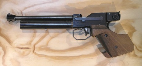 Estoy a punto de iniciarme en el mundo del Tiro de precisión a 10 metros; he comprado la pistola mas barata 40