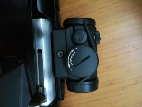 Buenas a todos.
Vendo este punto rojo marca AIMPOINT modelo micro T1, con monturas tipo Weaver. Impecable, 01