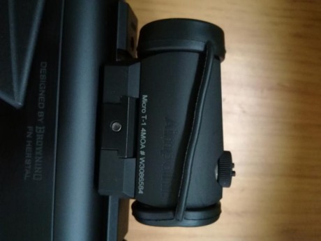 Buenas a todos.
Vendo este punto rojo marca AIMPOINT modelo micro T1, con monturas tipo Weaver. Impecable, 00