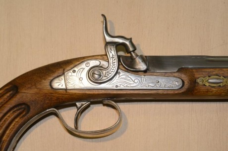 Vendo pistola de percusión modelo Europa Cal. 44 (11,10 mm.), fabricada en 1.978 por el desaparecido taller 02