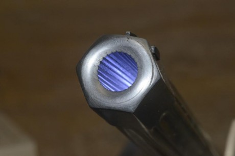 Vendo pistola de percusión modelo Europa Cal. 44 (11,10 mm.), fabricada en 1.978 por el desaparecido taller 01