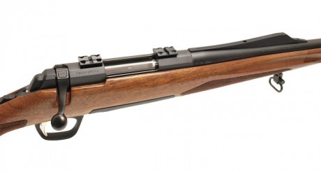    Rifle “Browning” X-Bolt Hunter Super Feather Trigger, .300 Winchester Magnum. Apertura de 60 grados. 00