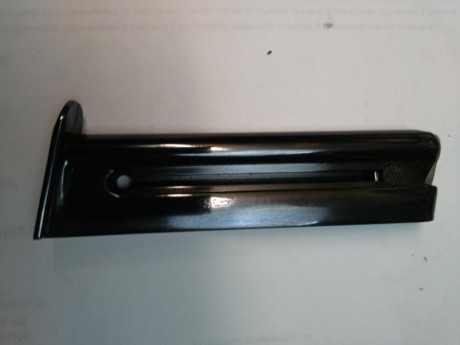 Vendo cargador para pistola Star FR. Sport del 22.
Usado pero en perfectas condiciones. No tiene ni un 01