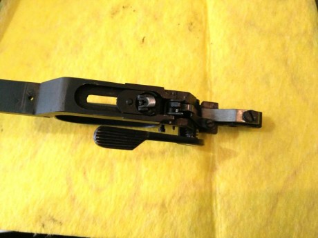 Buenos dias
Se ha estropeado el disparador de mi Toz 35M. De repente al cargar y darle a la palanca para 30