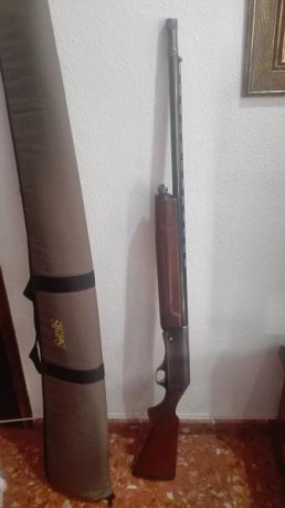 Se vende escopeta Fabarm modelo Ellegi repetidora/semiautomatica calibre 12 de gases, recién revisada 00
