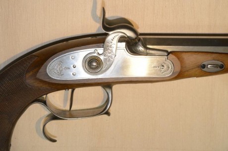 Vendo pistola Le Page Cal. 44 de Pedersoli, con pocos disparos, en muy buen estado con pequeñas señales 01