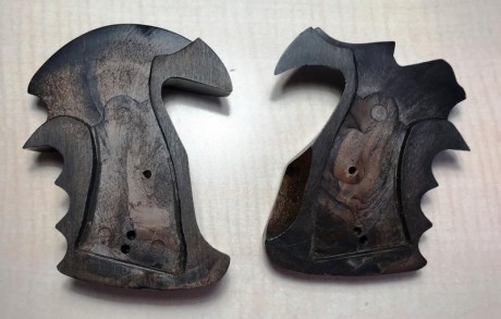 Cachas anatómicas para diestro sin estrenar para revolver Smith & Wesson 586. 00