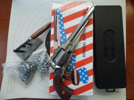 Vendo revolver  PIETTA  Remington 1848 cal 44 en inox con cargador externo, kit de limpieza y 200 bolas 02