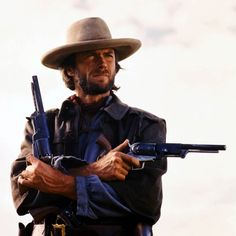 Empiezo este tema, que creo que es interesante.

La idea es poner noticias, fotos, eventos, etc. sobre 70