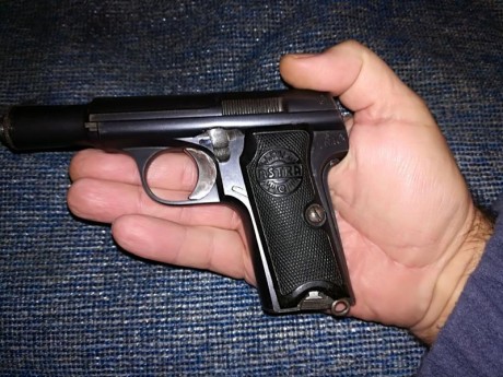 Hola
vendo
Revolver Astra 6 pulgadas con 9 recamaras del calibre 22.........50€
Pistola Smith Wesson 909 00