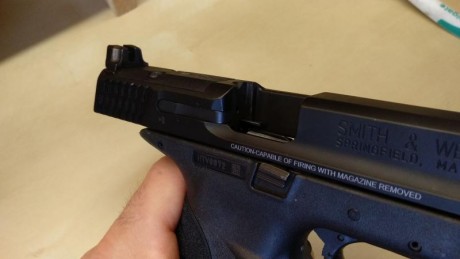 Pistola Smith & Weson, modelo MP9 Pro C.O.R.E. del 9 pb.

Vendida, gracias a todos. 12
