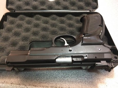 Este arma se ha vendido a un compañero del foro de mi localidad.
Gracias por todo.


Un saludo al Foro 00