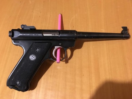 Buenas,

Hace un par de semanas me llego por fin mi licencia F, y mientras buscaba un arma acorde a mi 00