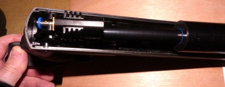 Hola, vendo pistola de aire comprimido por palanca y bombín con 3 niveles de potencia calibre 4,5 muy 00