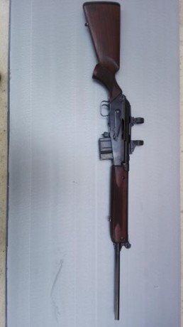 Vendo rifle Valmet calibre 243 W, dispone de monturas tipo Apel, adaptadas, de 25 mm, tiene un cargador 02