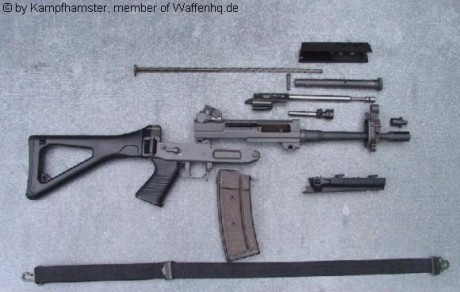 En mi opinio el AKM mas conocido por AK-47, aunque el AKM es la version mas moderna del AK-47, es para 41