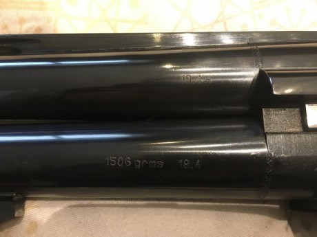 Escopeta de tiro al plato marca Lamber modelo Superlamber 2099. Ecopeta es expulsora, tiene selector de 22
