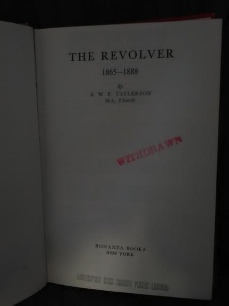 Hola compañeros. vendo tres libros, ya descatalogados:

1- Libro "EL TIRO CON ARMAS DE AVANCARGA 20