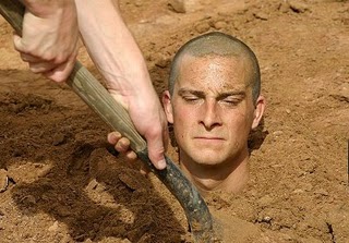 Estoy armando un bergantin-goleta para la guerra al corso y no se que artilleria poner a bordo.

Mide 172