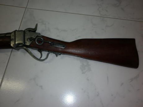 Necesito ayuda para saber que tipo de armas son las de las fotos que adjunto. En el cañón no tienen ninguna 82