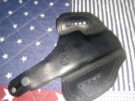 Hola vendo funda de cuero para hk usp 9 pb.
Imaginó que para otras similares. No está usada.
25€ porte 00