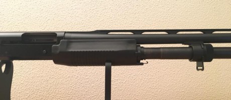 Vendo  BENELLI M3 SUPER 90 ( semiautomàtica y corredera a la vez)  MODELO ÚNICO 
Cañón de 66 de largo 01
