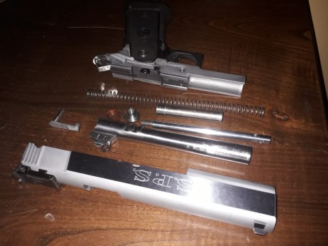 Hola buenas pues eso cambio mi SPS Precision 6 pulgadas por ar15 o similar. El arma está en estado excepcional 00