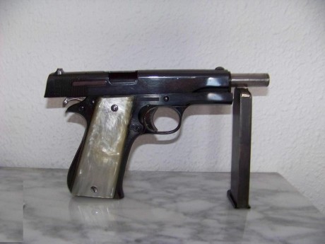 Por fin llegó la nueva criatura de la familia...aqui os presento a mi nueva arma corta,  s  ta  r 
Agradezco 12