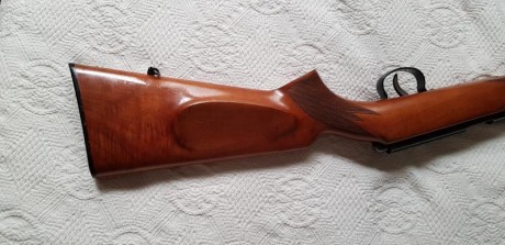 Vendo carabina de cerrojo marca Anschütz modelo 1451 en buen estado como se puede apreciar en las fotos 02