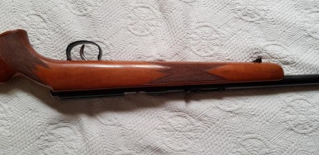 Vendo carabina de cerrojo marca Anschütz modelo 1451 en buen estado como se puede apreciar en las fotos 11