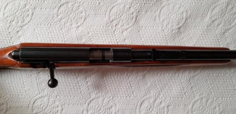 Vendo carabina de cerrojo marca Anschütz modelo 1451 en buen estado como se puede apreciar en las fotos 20