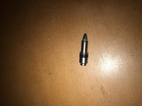 Hola tengo una AF-10 de gamo cuando la voy a cargar me pierde el aire l e abierto y es una válvula que 00