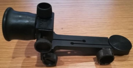 Olá,

Vendo diopter da marca Weihrauch.

Está em perfeito estado de funcionamento e aspecto.

Preço: 50,00€ 00