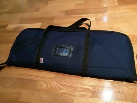 Hola a todos,

Pongo a la venta una carabina desmontable Marlin Papoose del calibre 22LR, culata de polímero, 02