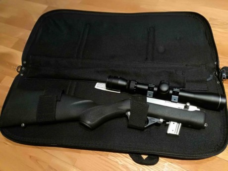 Hola a todos,

Pongo a la venta una carabina desmontable Marlin Papoose del calibre 22LR, culata de polímero, 01