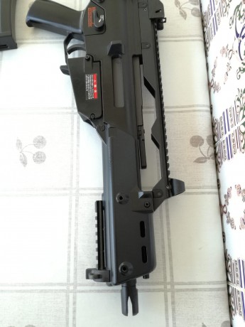 Hola, vendo fusil de Airsoft Tokyo Marui G36C, metálico, semi y automático, en perfecto estado, sólo probado 01