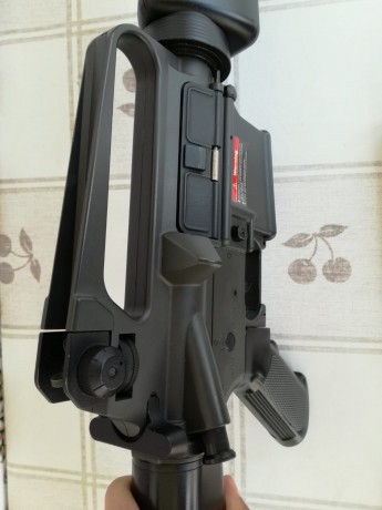 Hola, vendo fusil de Airsoft M16, metálico, semi y automático, muy buen estado, sólo probado en casa, 11