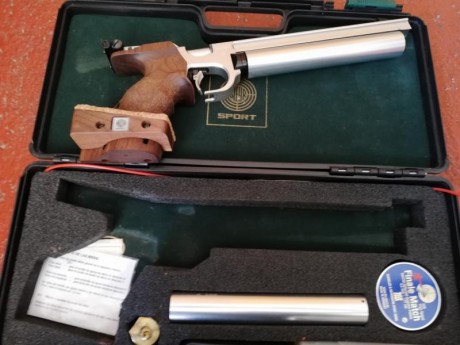 Vendo esta magnífica pistola pcp por no usarla por dedicarme a otras modalidades.Está como nueva.la vendo 00