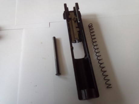 muy buenas, pues lo tipico, me compre una pistola del 22lr para practicar y al final por lejanía del campo 21