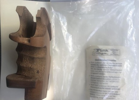  VENDIDA  Buenos días:

Vendo Cacha anatomica Rink talla S para la pistola Morini 162 Ei de 2 pilas. 01