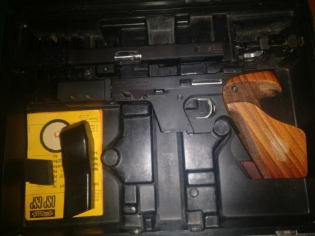 Vendo Walther gsp del 22 con kit del 32 mas algunos accesorios como un recogevainas original ,un contrapeso 00