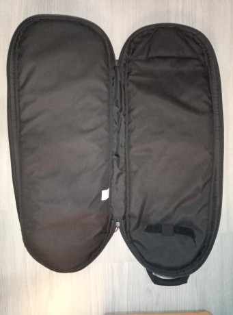 Vendo mochila de porte discreto, para armas largas, marca 5.11 Covert M-4. Es material de muy buena calidad 12