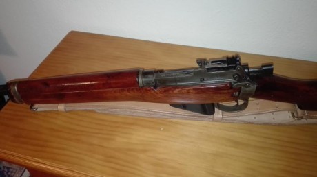Pongo a la venta para hacer caja estos historicos mas que conocidos.  Excelente Lee enfield, cal 303 Britis, 10