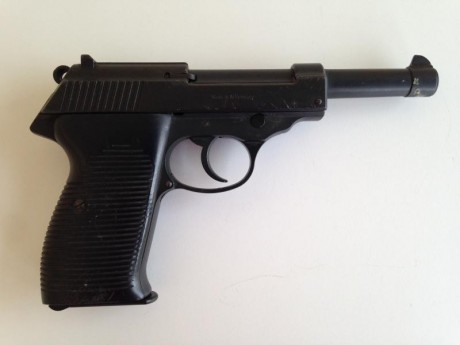 Vendo pistola detonadora EGP 88E en calibre .35 del fabricante Erma-Werke. Una de las mejores replicas 01