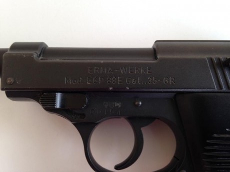 Vendo pistola detonadora EGP 88E en calibre .35 del fabricante Erma-Werke. Una de las mejores replicas 00