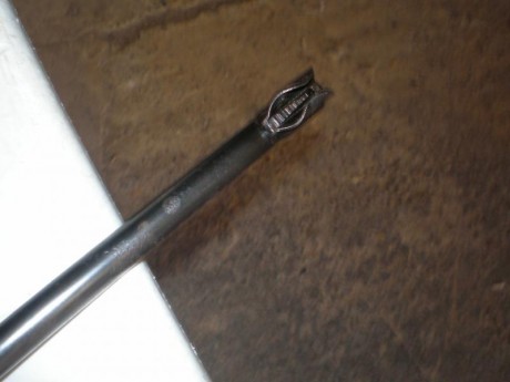 Pongo a la venta esta estupenda carabina gamo, con todos sus componentes originales, funciona perfectamente
muelle 11